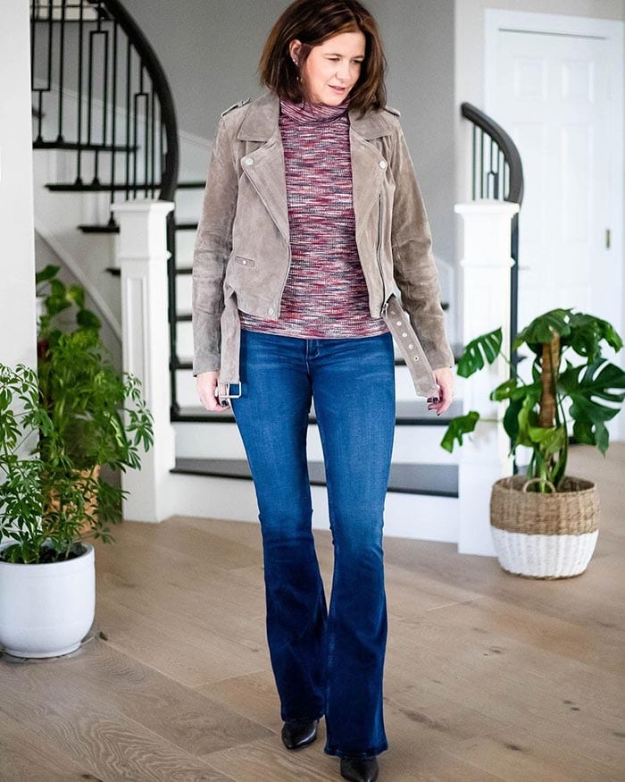 how to dress over 40 - Dahlia wears bootcut jeans | 40plusstyle.com