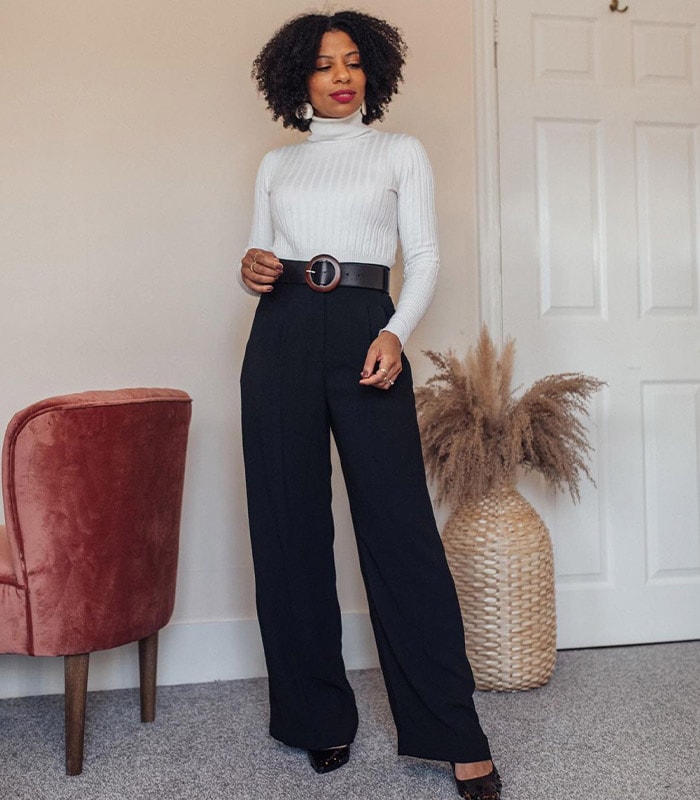 Eleanor makes her legs look longer with high-waisted pants | 40plusstyle.com