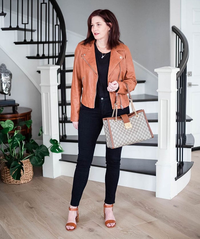 Dahlia in a tan leather jacket | 40plusstyle.com