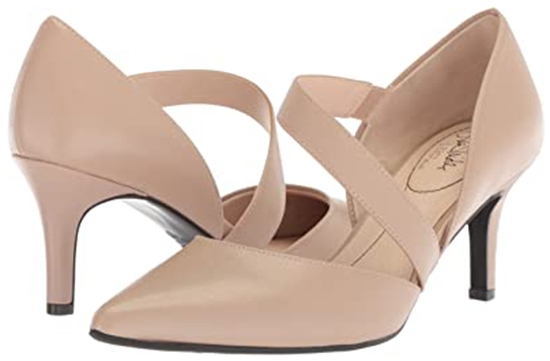 How to dress when you are petite - LifeStride nude pump | 40plusstyle.com