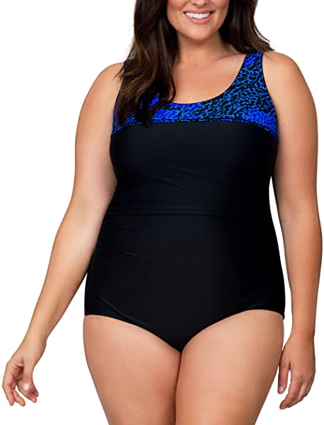 Best bathing suits for women - tummy control swimsuit | 40plusstyle.com