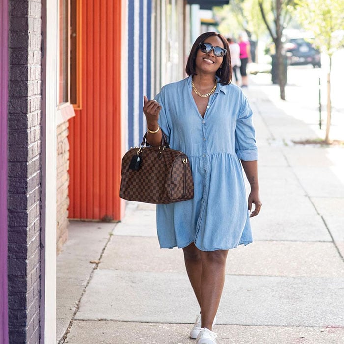 Best clothes for tall women - Dionne in a denim dress | 40plusstyle.com