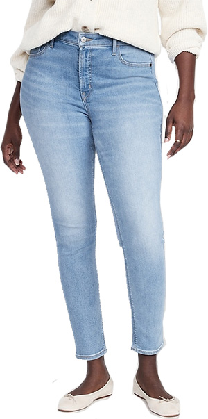 Jeans for tall women - Old Navy | 40plusstyle.com
