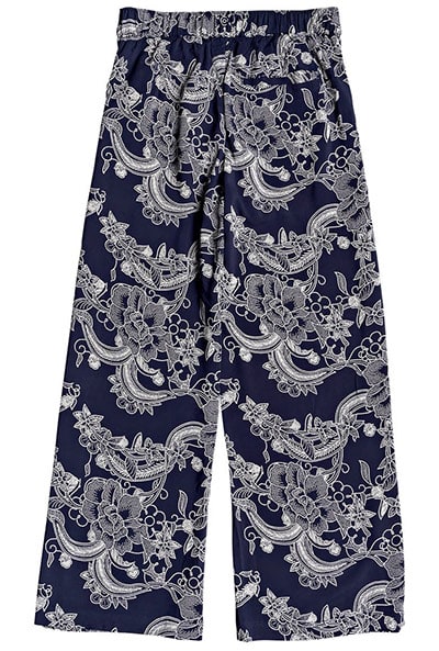 Roxy floral print wide leg pants | 40plusstyle.com