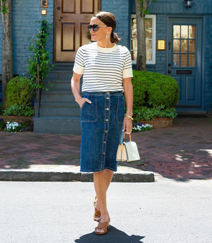 How to style a denim skirt | 40plusstyle.com