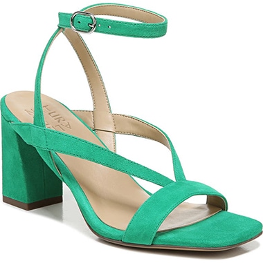 Naturalizer block heel sandal | 40plusstyle.com