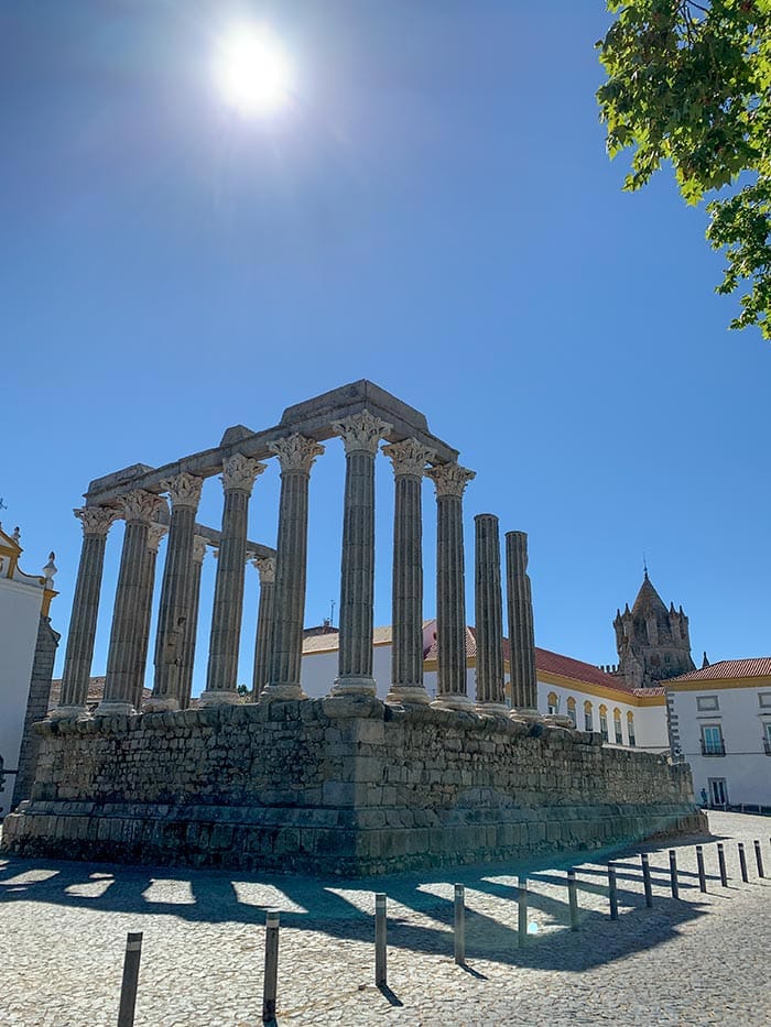 Roman remains in Evora, Portugal | 40plusstyle.com