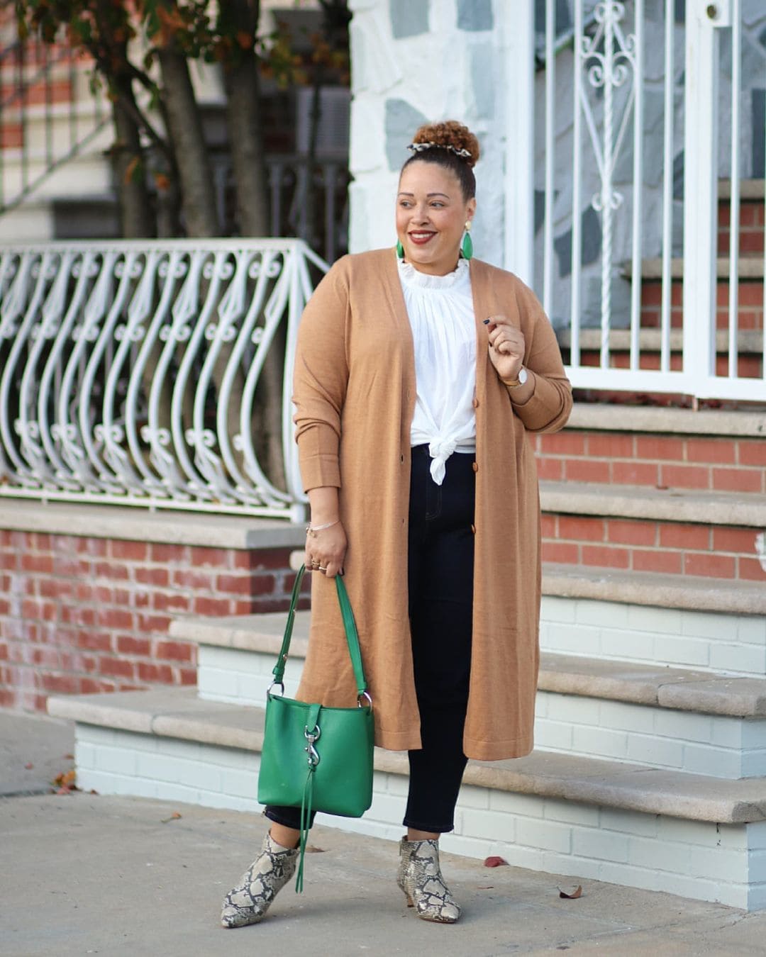 Ankle boots and outlet cropped jeans