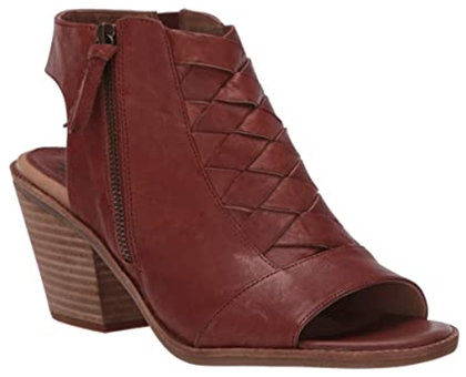 Söfft Mckenna Luggage Sandal Bootie with arch support | 40plusstyle.com