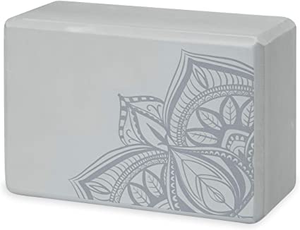 Workout gifts for her - Gaiam Yoga Block | 40plusstyle.com