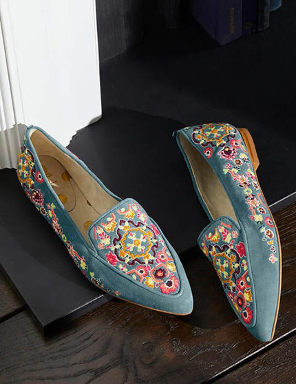 Boden embroidered loafer | 40plusstyle.com