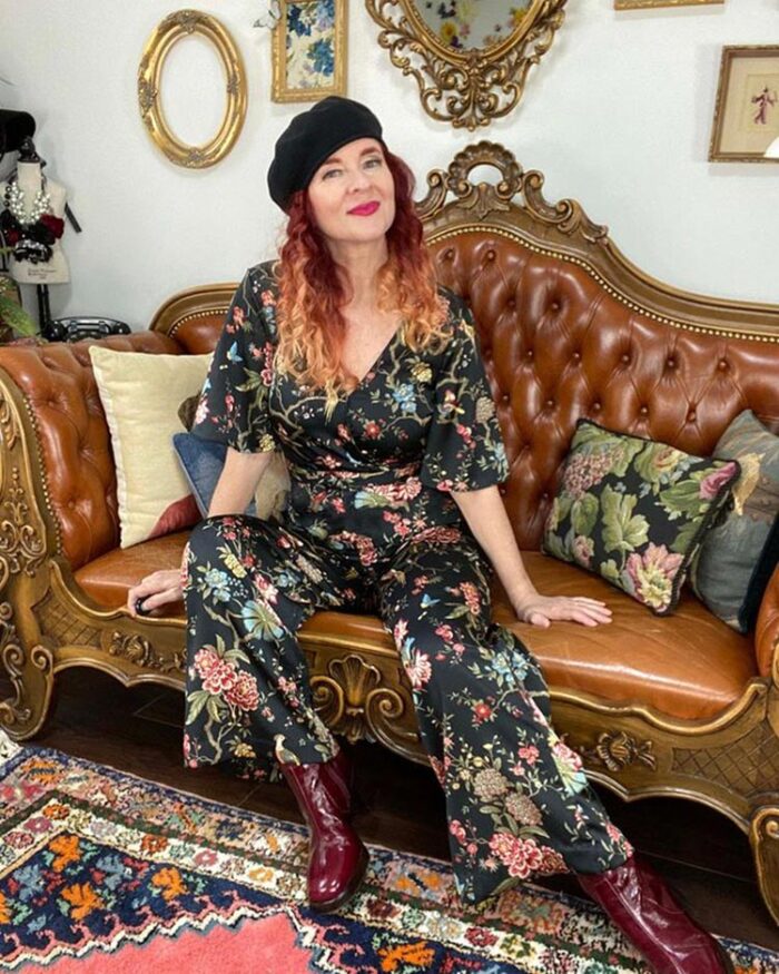 Edgy style - Suzanne in a jumpsuit and beret | 40plusstyle.com