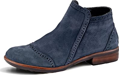 Naot Footwear Nefasi Ankle Boot | 40plusstyle.com 