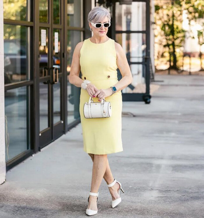 What to wear on Mother's Day, stylish spring outfit ideas to try | 40plusstyle.com