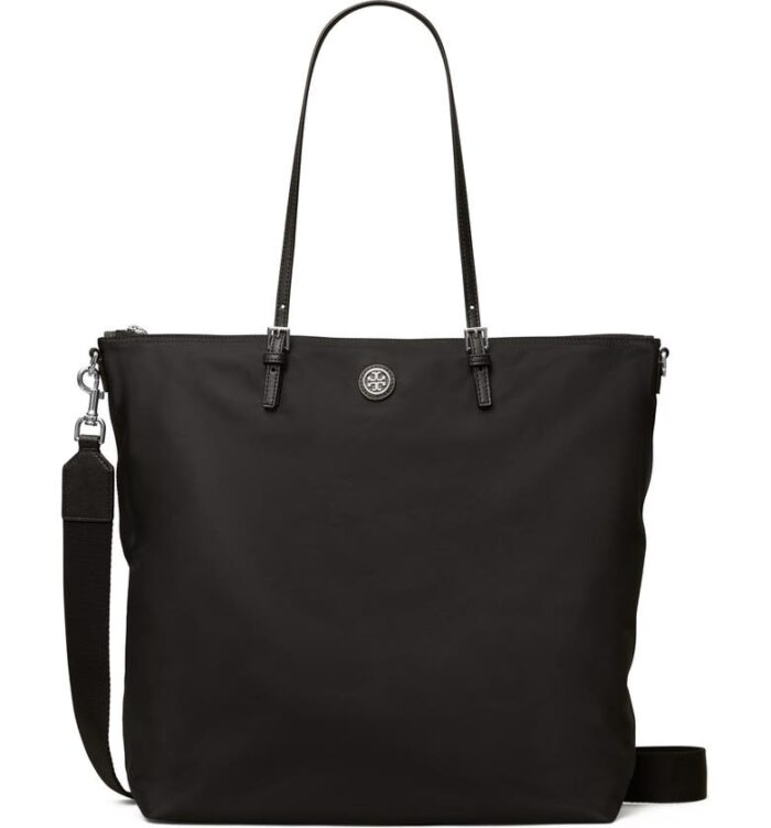 Tory Burch tote | 40plusstyle.com