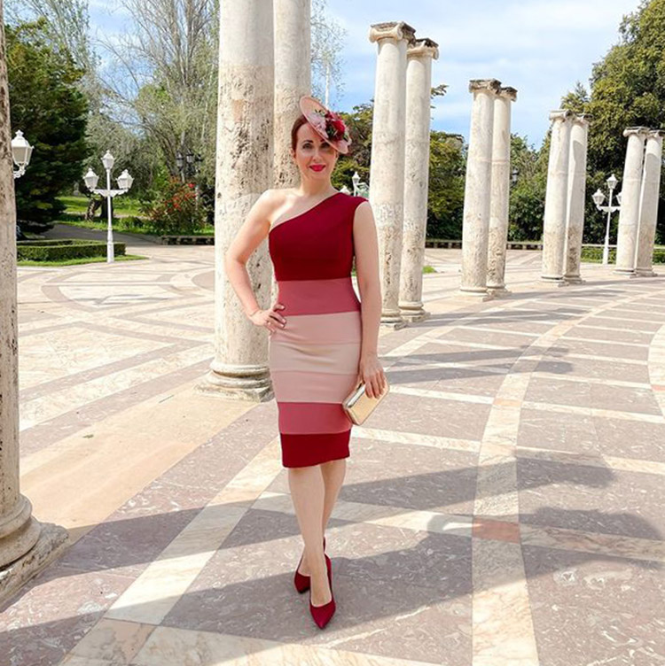 What to wear to the races - Patricia in a colorblock dress | 40plusstyle.com