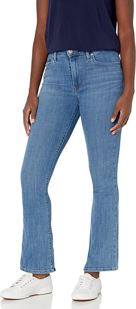 Amazon prime day sale - Levi's 725 High Rise Bootcut Jeans | 40plusstyle.com