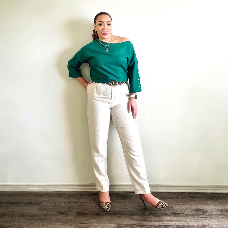 Green outfits - Erica wears green and white | 40plusstyle.com