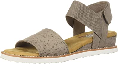 Best shoes for bunions - Skechers Desert Kiss-Stretch Quarter Strap Sandal | 40plusstyle.com