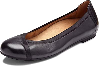 Best shoes for bunions - Vionic Spark Caroll Ballet Flat | 40plusstyle.com