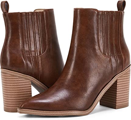 Coutgo Pointed Toe Elastic Panel Booties | 40plusstyle.com