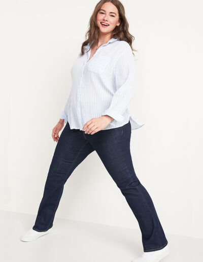 The best jeans for a pear shaped body to fit and flatter your figure | 40plusstyle.com