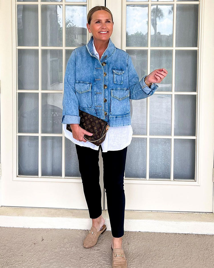 Jona in jeggings paired with denim jacket, shirt and mules | 40plusstyle.com