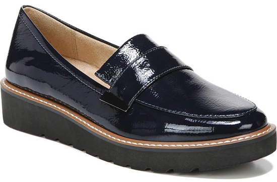Naturalizer Adiline Loafer | 40plusstyle.com