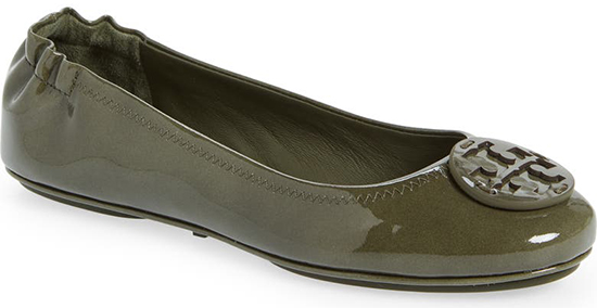 best non-slip shoes for women - Tory Burch Minnie Travel Ballet Flat | 40plusstyle.com