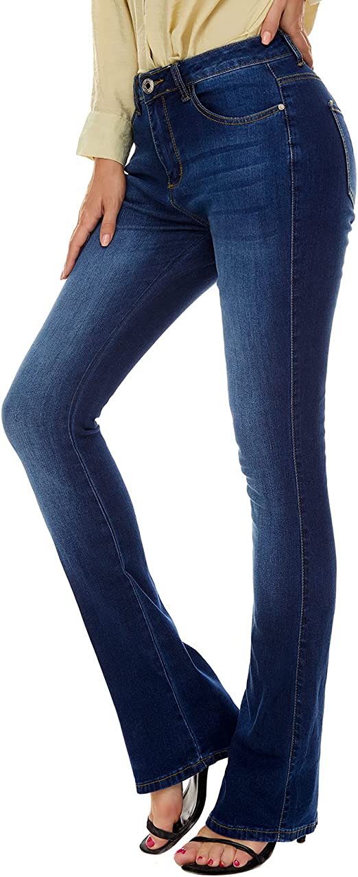 Best jeans for a pear shaped body - VIPONES Flare Jeans | 40plusstyle.com