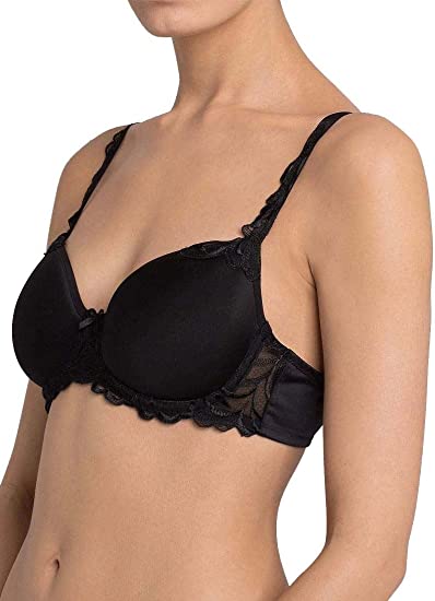 The best bras for small bust sizes AND what to wear if you have smaller  breasts