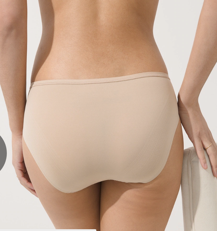 Panty lines that are visible from outside the clothing.