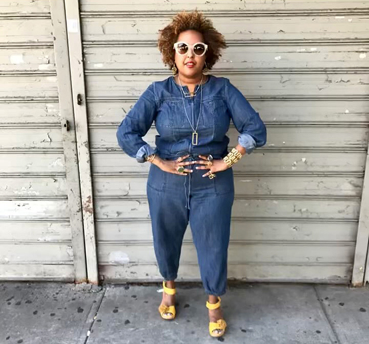 How to dress when you are petite - Lydia in jumpsuit | 40plusstyle.com