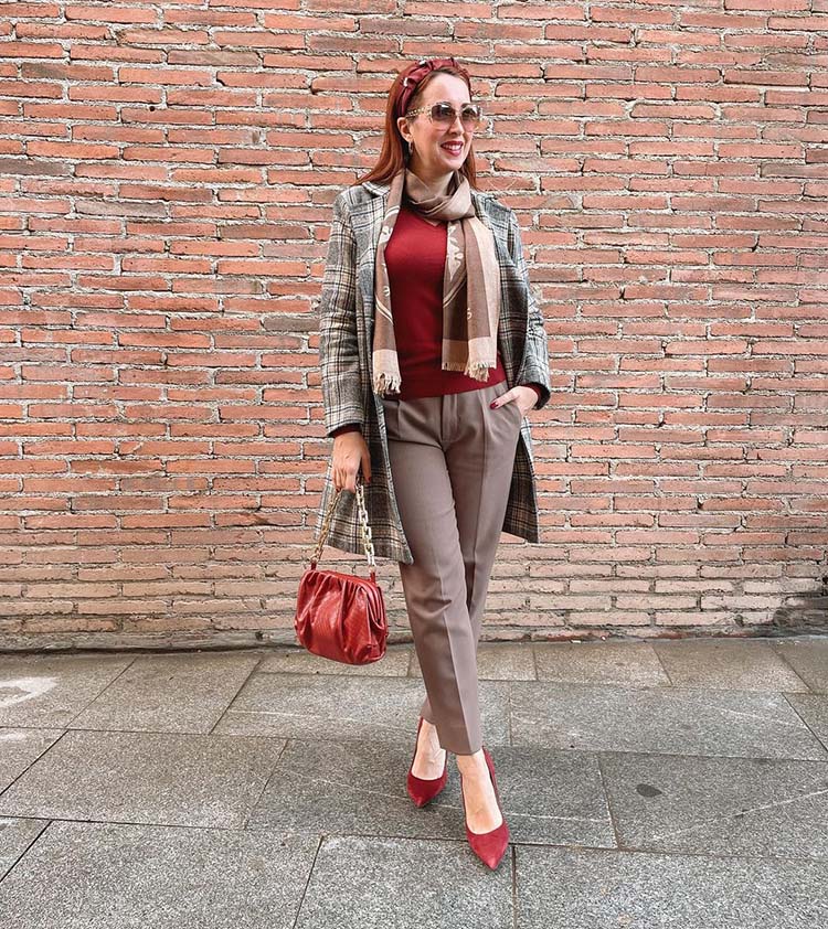 Patricia wears a beige and red outfit | 40plusstyle.com