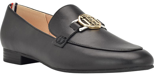 Most comfortable work dress shoes - Tommy Hilfiger Cozte Loafer | 40plusstyle.com