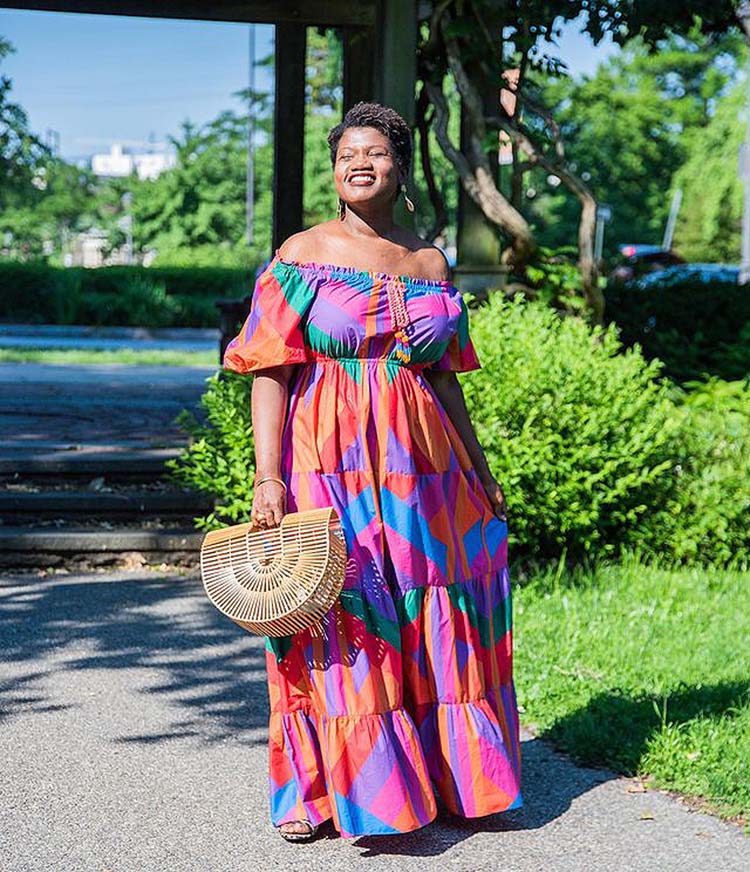 Hide your belly with the right clothes - Georgette in an off-the-shoulder dress | 40plusstyle.com