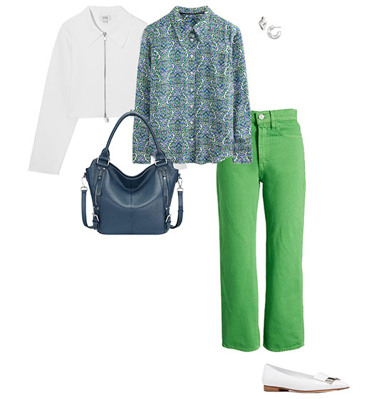 Floral shirt and green jeans outfit | 40plusstyle.com