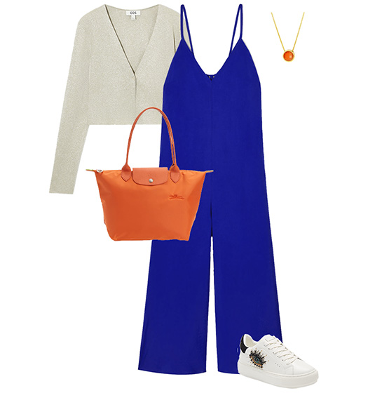Outfits for mom - Cropped cardigan, jumpsuit and sneakers | 40plusstyle.com