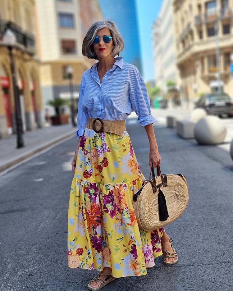 Summer color palette outfits - Carmen wears a blue skirt and yellow skirt | 40plusstyle.com