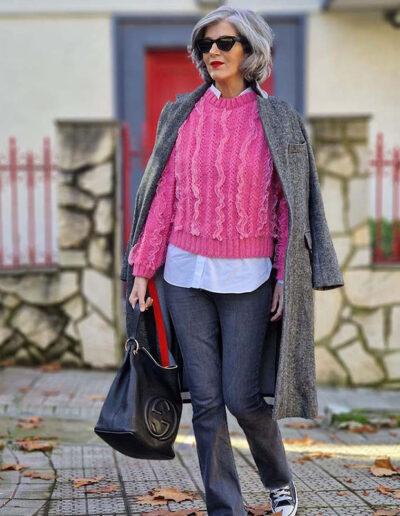 Carmen layering her outfits for fall/winter | 40plusstyle.com