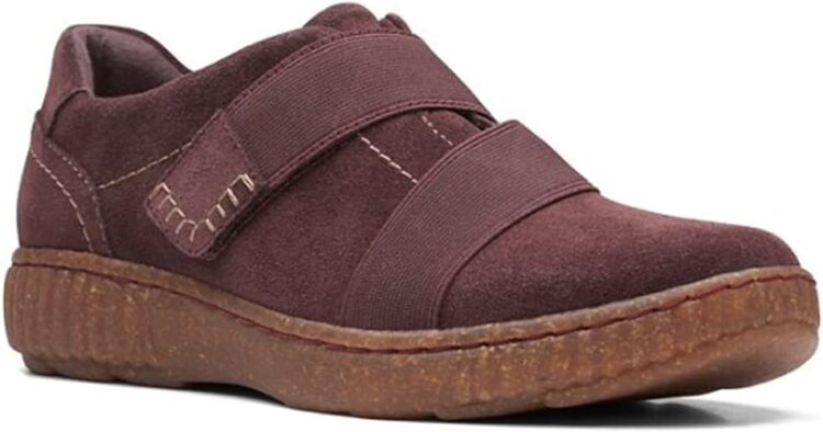 Clarks shoes deals for swollen feet