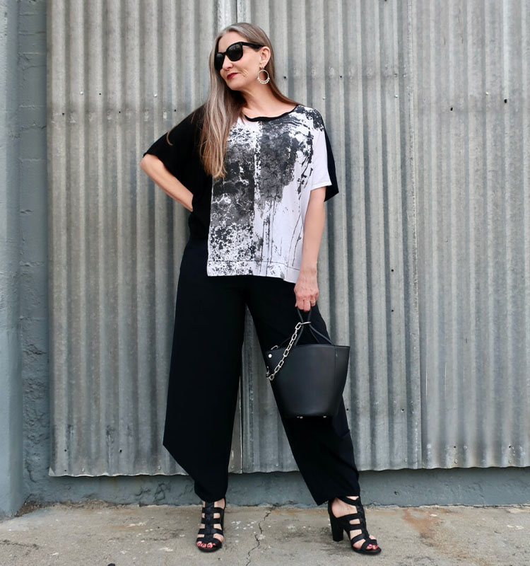 Dawn Lucy's street inspired style outfit | 40plusstyle.com