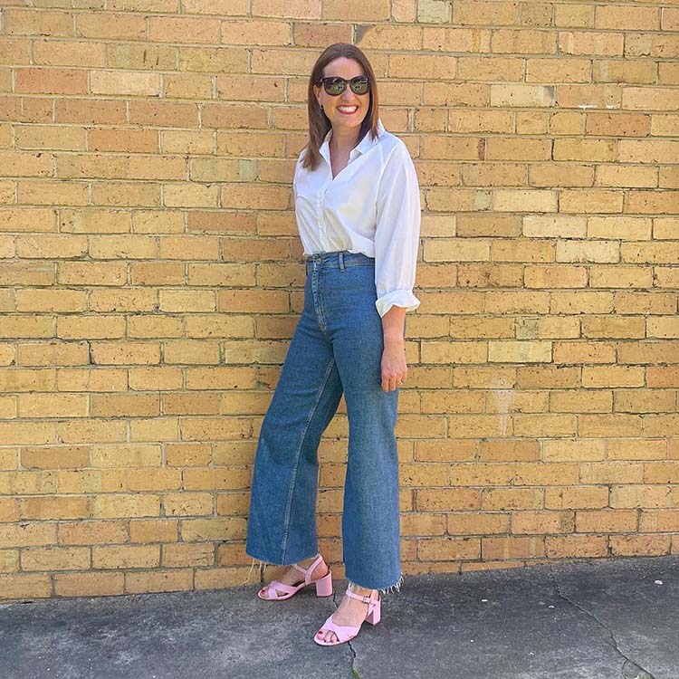 Most comfortable heels: Karen in shirt, jeans and block heeled sandals | 40plusstyle.com