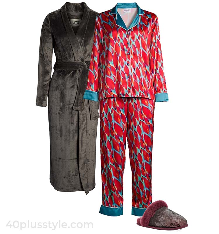 Christmas day outfits - pajamas | 40plusstyle.com