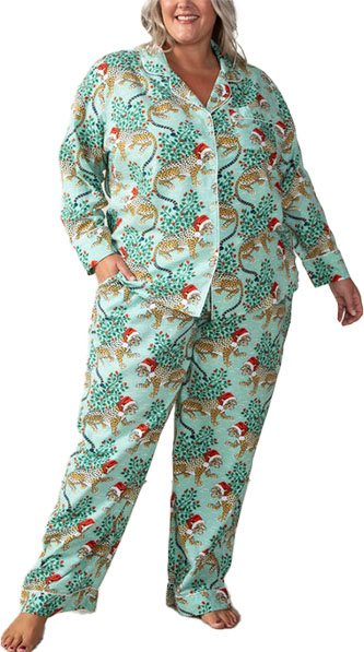 Best pajamas for women: Printfresh Holly Jolly Bagheera Flannel Long Sleep Set | 40plusstyle.com
