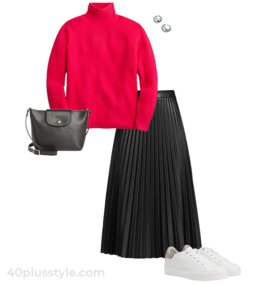 Sweater and skirt outfit for Thanksgiving | 40plusstyle.com