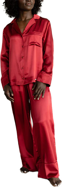 Cozy Earth Silk Pajamas | 40plusstyle.com