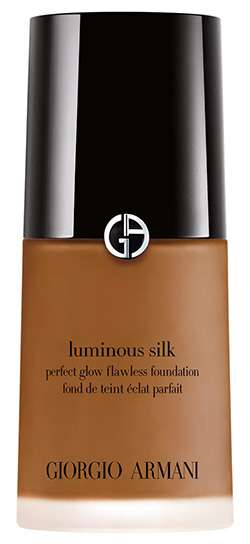 ARMANI beauty Luminous Silk Perfect Glow Flawless Oil-Free Foundation | 40plusstyle.com