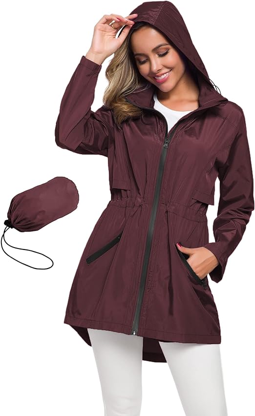 Summer jackets for women: Avoogue Lightweight Windbreaker Jacket | 40plusstyle.com