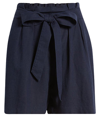Best women's shorts: Caslon Tie Waist Linen Blend Shorts | 40plusstyle.com